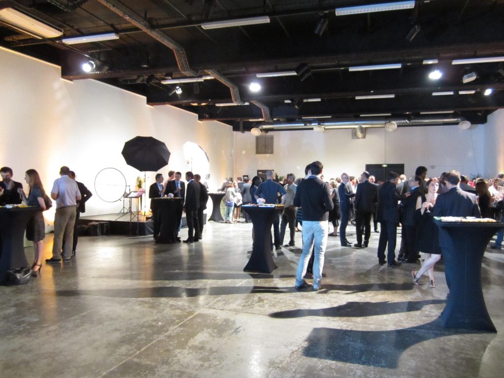 Vue ensemble grande salle 1